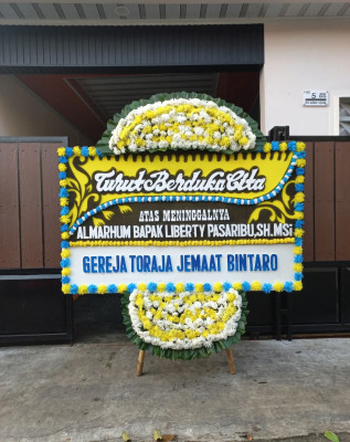 Papan Bunga Duka di Muarafajar Timur